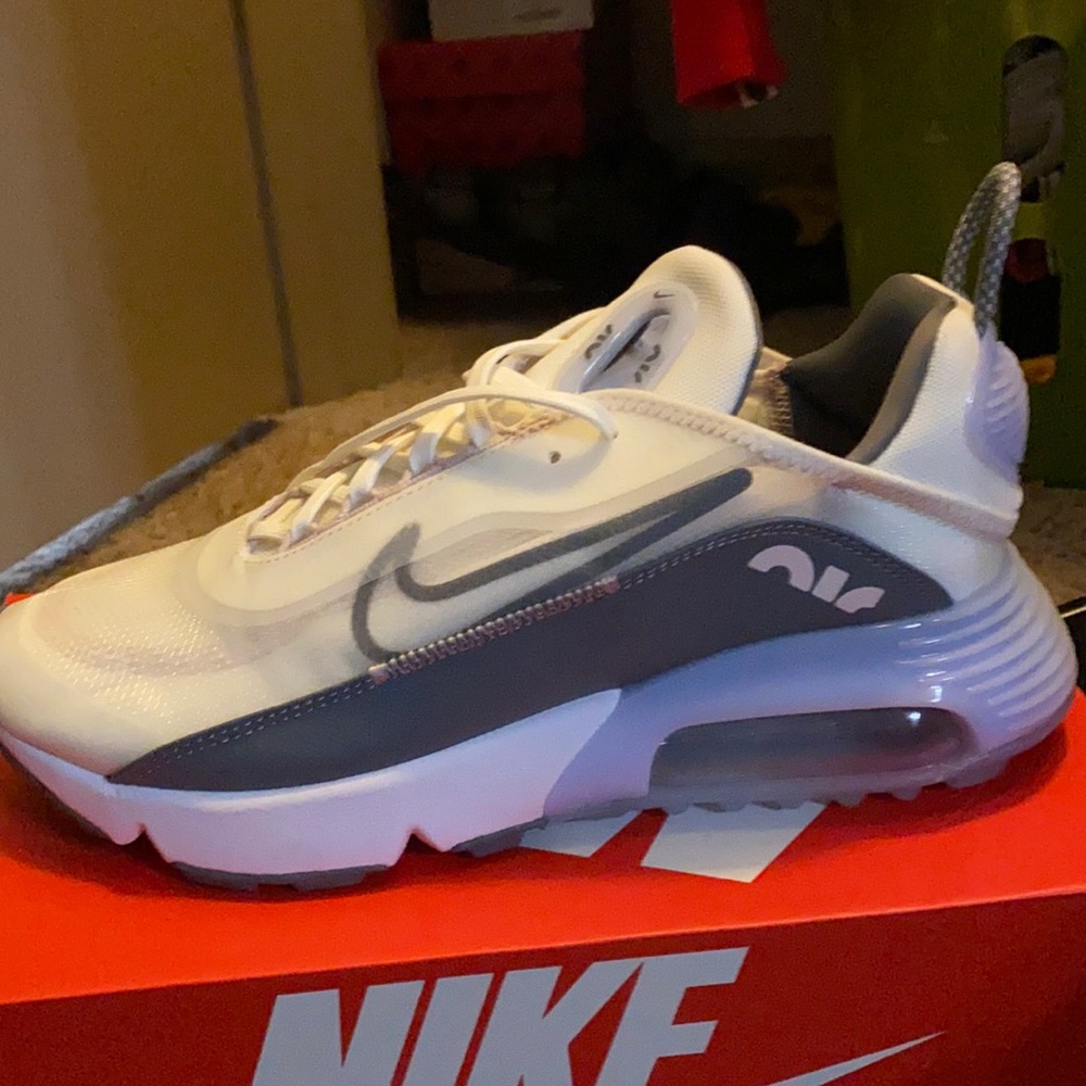 W Air max 2090